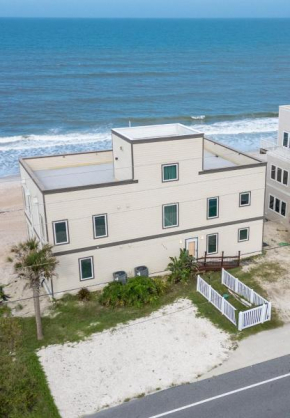 Oceanfront Beach Retreat in SPVB
